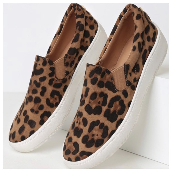 #34 ✨ONE DAY SALE✨Leopard slip on sneakers - Picture 3 of 4